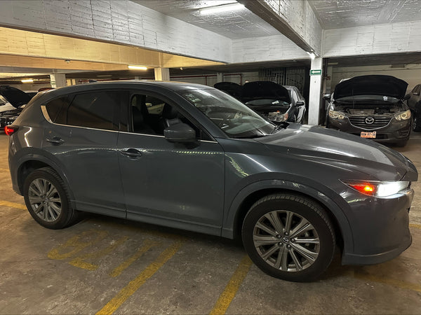 MAZDA CX-5 SIGNATURE/ TA/ PIEL/ S. BOSE/ CÁMARA 360°/ F. LED/ QC/ RA-19