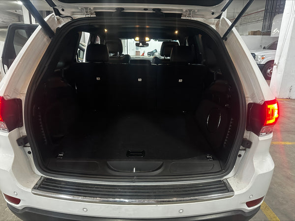 JEEP GRAND CHEROKEE LIMITED LUJO/ V6/ 3.6L/ TA/ PIEL/ QC/ GPS/ BI-XENÓN/ RA-20