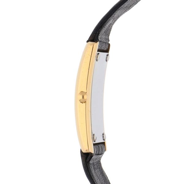 Reloj Movado para dama en acero chapa correa piel.