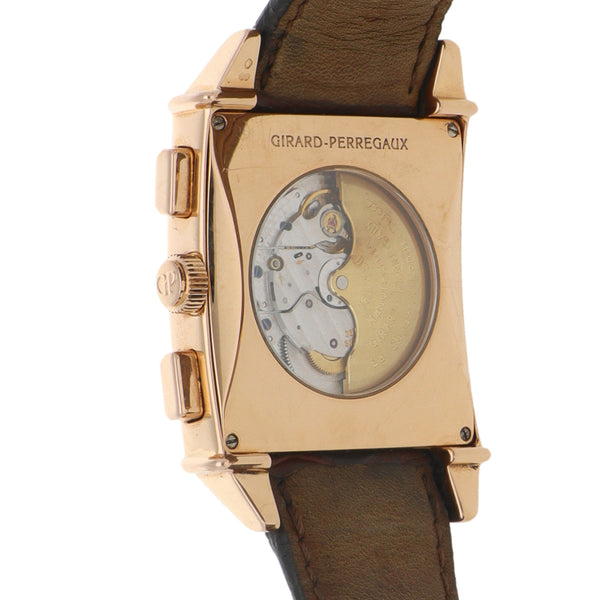 Reloj Girard Perregaux para caballero modelo Vintage 1945 caja en oro rosa 18 kilates.