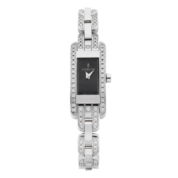 Reloj Corum para dama en acero inoxidable.