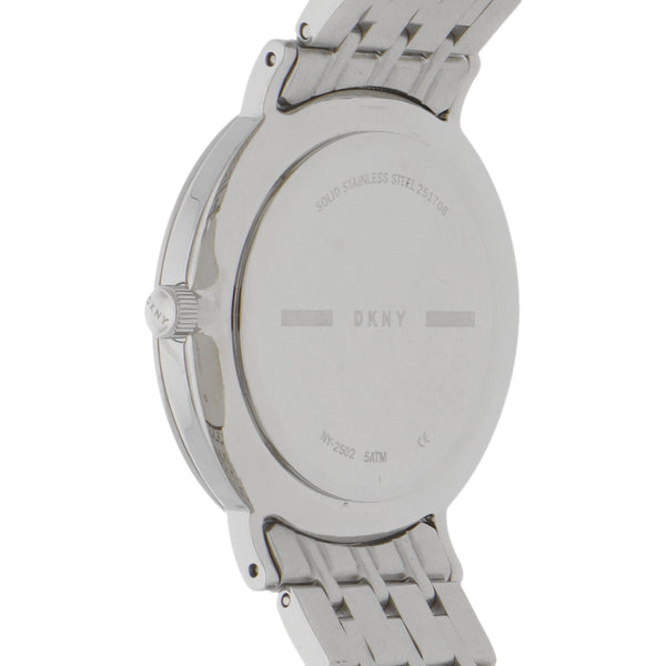 Reloj DKNY para caballero en acero inoxidable.