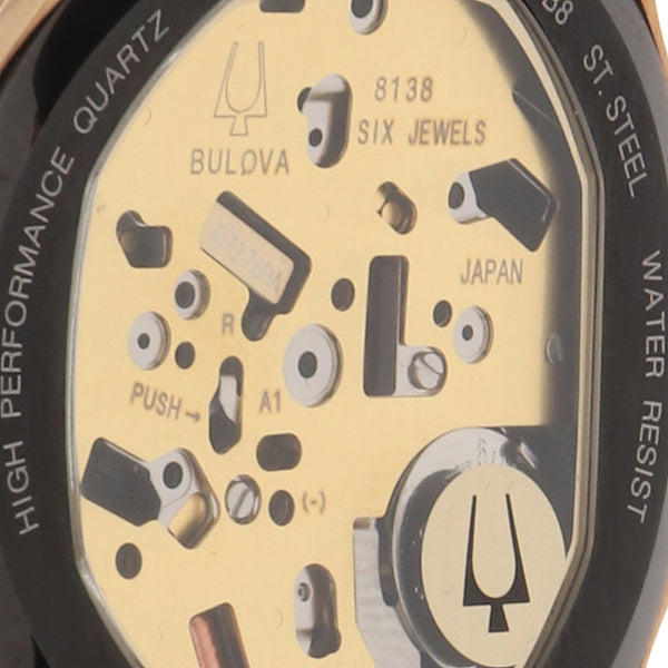 Reloj Bulova para dama modelo Curv.