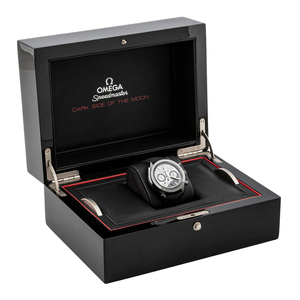 Reloj Omega para caballero Speedmaster Dark Side Of The Moon.