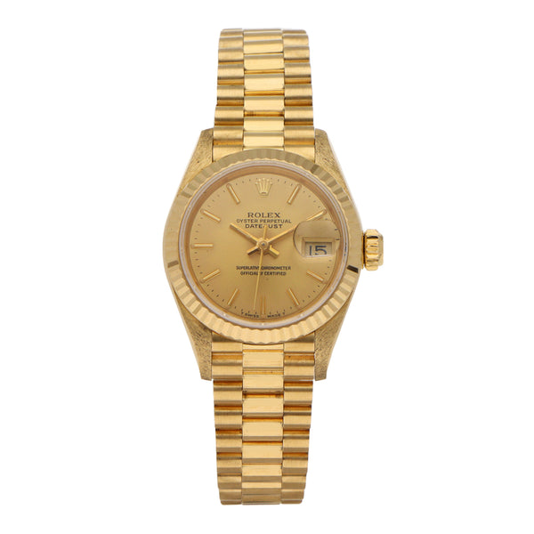 Reloj Rolex para dama modelo Oyster Perpetual Date Just en oro amarillo 18 kilates.