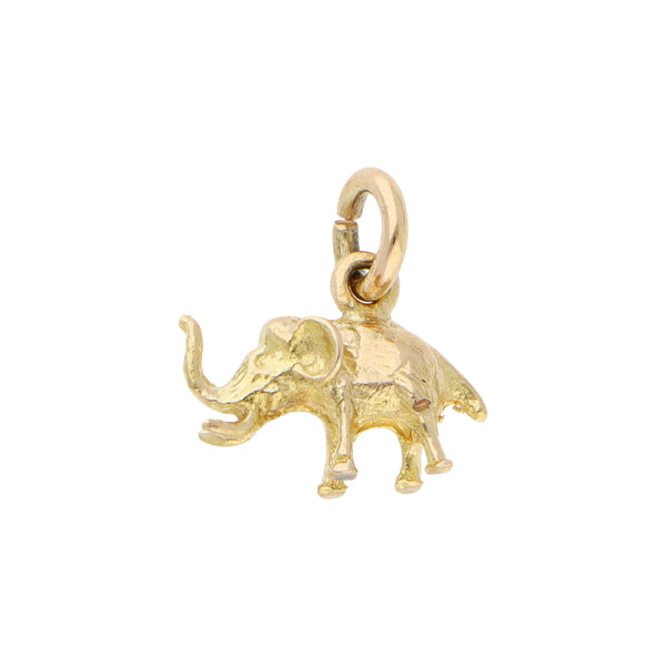 Dije diseño especial motivo elefante en oro amarillo 14 kilates.