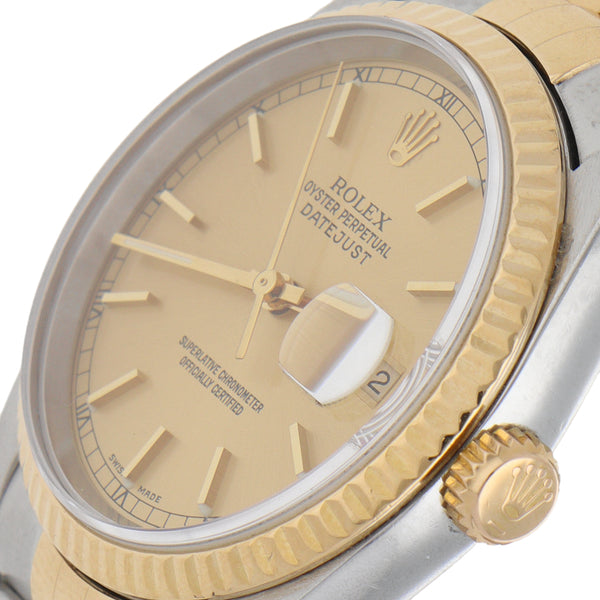 Reloj Rolex para caballero modelo Oyster Perpetual Datejust con vistas en oro amarillo 18 kilates.