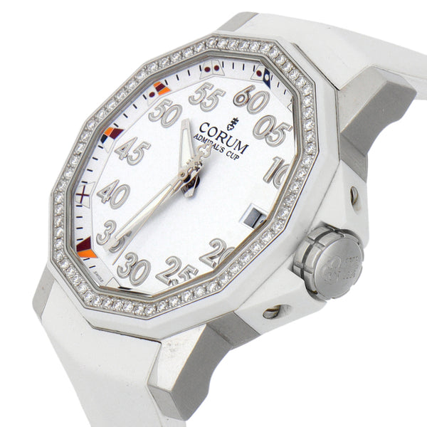 Reloj Corum para caballero modelo Admiral´s Cup.