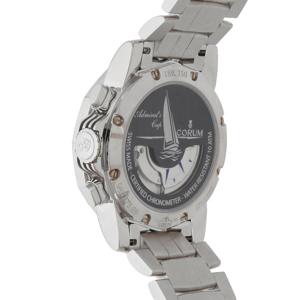 Reloj Corum para caballero modelo Admiral´s Cup en oro blanco 18 kilkates.