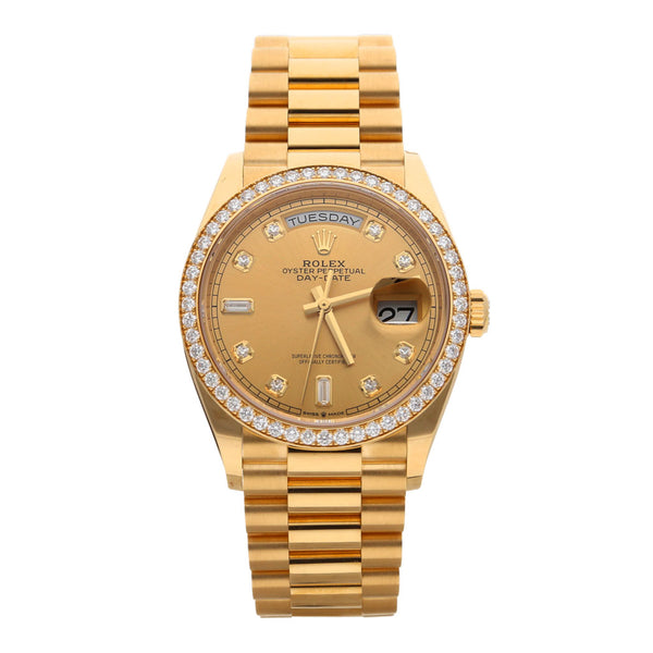 Reloj Rolex para caballero modelo Oyster Perpetual Day Date en oro amarillo 18 kilates.