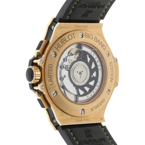 Reloj Hublot para caballero modelo Big Bang Boa caja en oro amarillo 18 kilates.