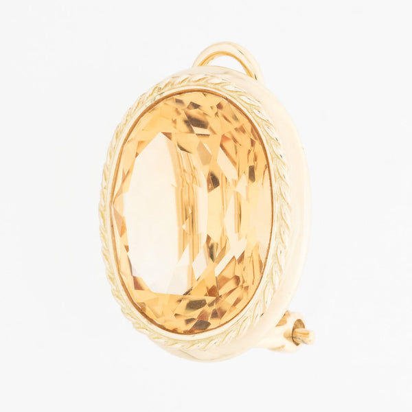 Aretes diseño especial con citrinos en oro amarillo 14 kilates.