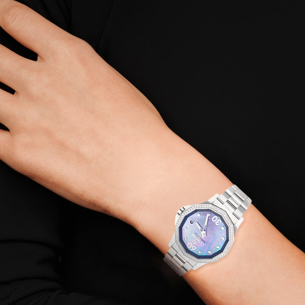 Reloj Corum para dama modelo Admiral´s Cup.