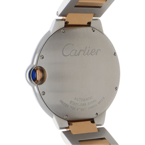 Reloj Cartier para caballero modelo Ballon Bleu vistas oro rosado 18 kilates.