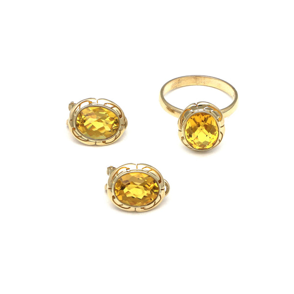 Juego de anillo y aretes calados con citrinos en oro amarillo 14 kilates.