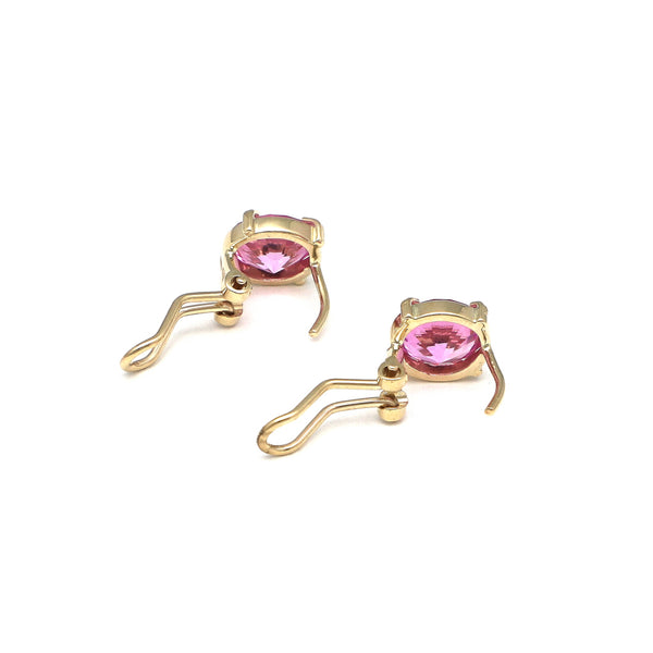 Juego de anillo y aretes diseño especial con rosa de Francia en oro amarillo 14 kilates.