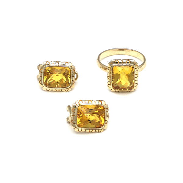 Juego de anillo y aretes diseño especial con citrinos en oro amarillo 14 kilates.
