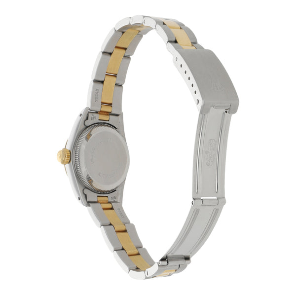 Reloj Rolex para dama modelo Oyster Perpetual vistas en oro amarillo 18 kilates.