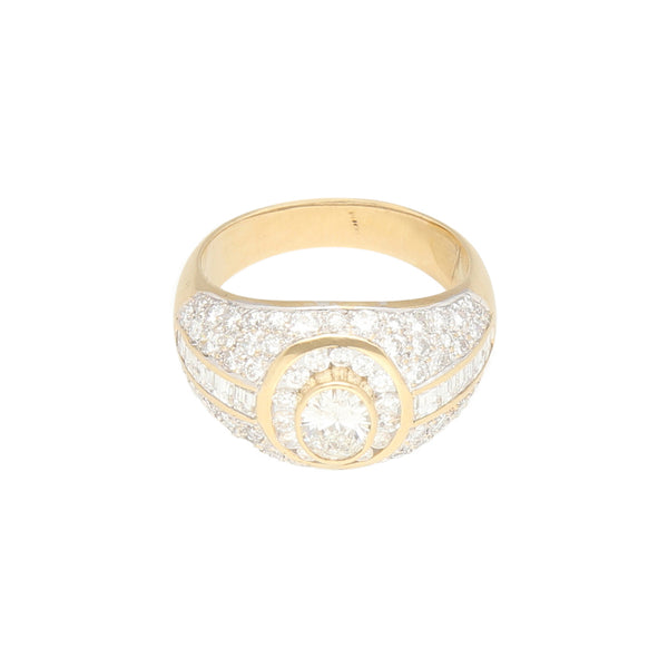 Anillo diseño especial con diamantes en oro amarillo 14 kilates.