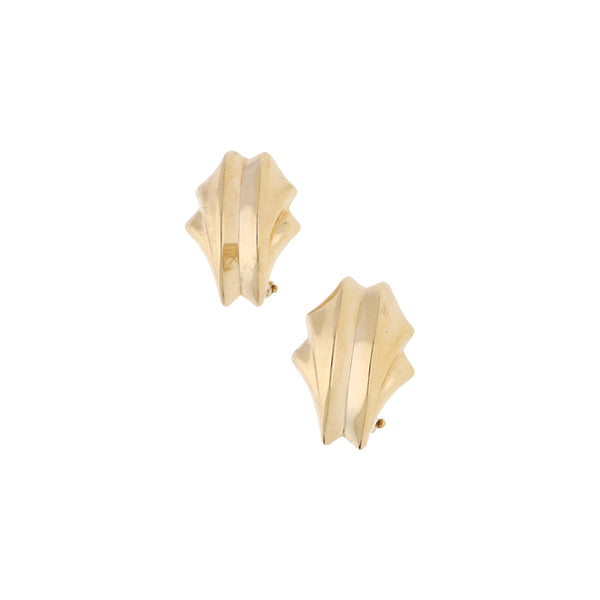 Aretes huecos en oro amarillo 14 kilates.