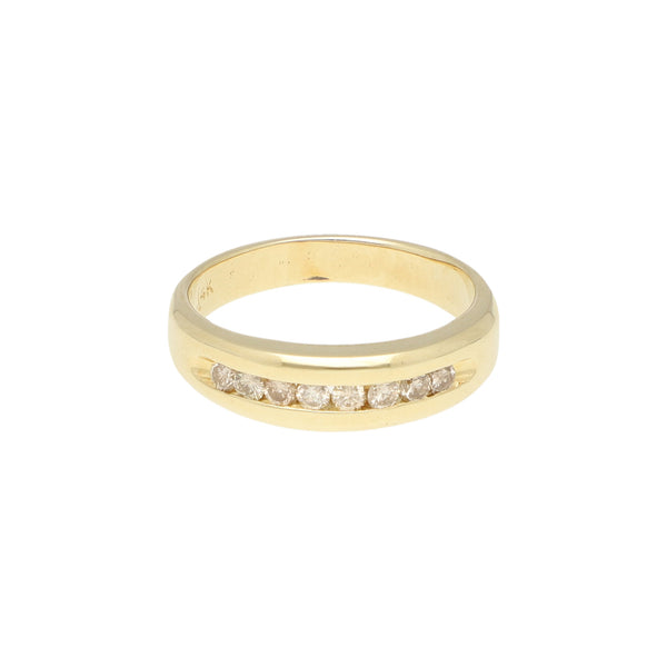 Anillo estilizado con diamantes en oro amarillo 14 kilates.