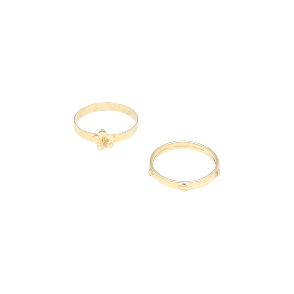 Argolla diseño especial y anillo liso con motivo flor en oro amarillo 10 kilates.