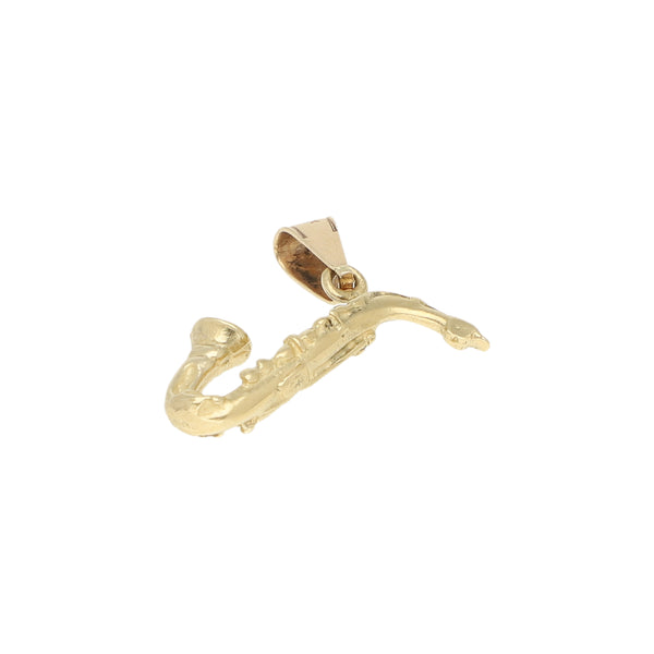 Dije diseño especial motivo saxofón en oro amarillo 14 kilates.