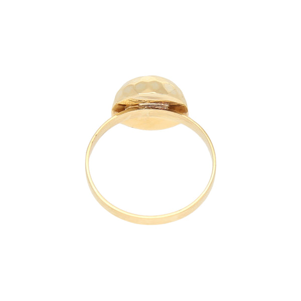 Anillo diseño especial en oro amarillo 18 kilates.