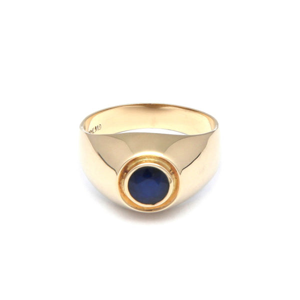 Anillo diseño especial con zafiro en oro amarillo 14 kilates.