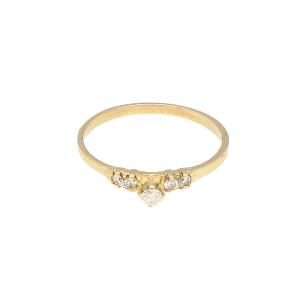 Anillo diseño especial con diamantes en oro amarillo 14 kilates.