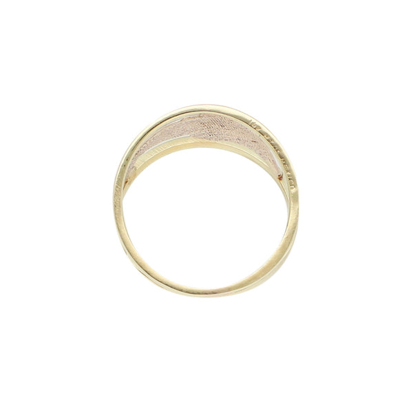 Anillo diseño especial motivo delfin en oro amarillo 14 kilates.