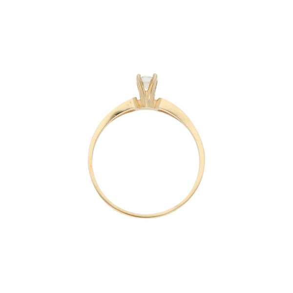 Anillo de compromiso con sintético en oro amarillo 14 kilates.