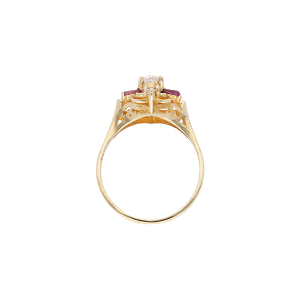 Anillo diseño especial con rubíes y circonias en oro amarillo 14 kilates.