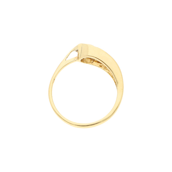 Anillo estilizado con sintéticos en oro amarillo 14 kilates.