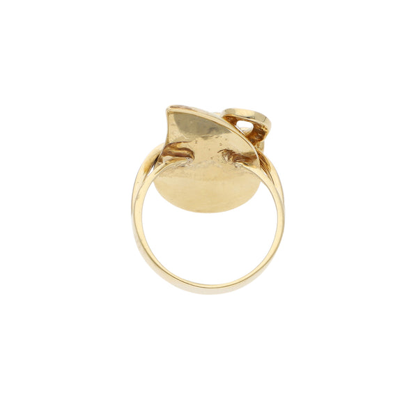 Anillo diseño especial motivo moño con circonias en oro amarillo 14 kilates.