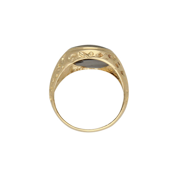 Anillo tipo sello con sintético en oro amarillo 14 kilates.