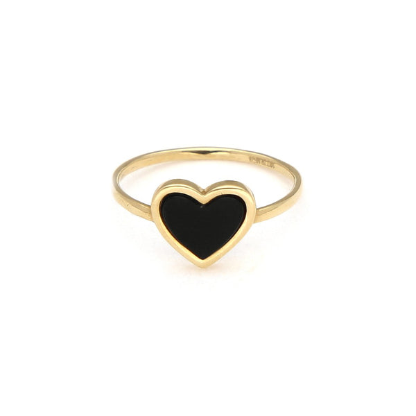 Anillo diseño especial motivo corazón con ónix en oro amarillo 14 kilates.