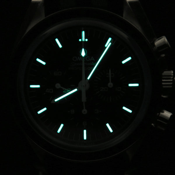 Reloj Omega para caballero modelo Speedmaster The Moon.