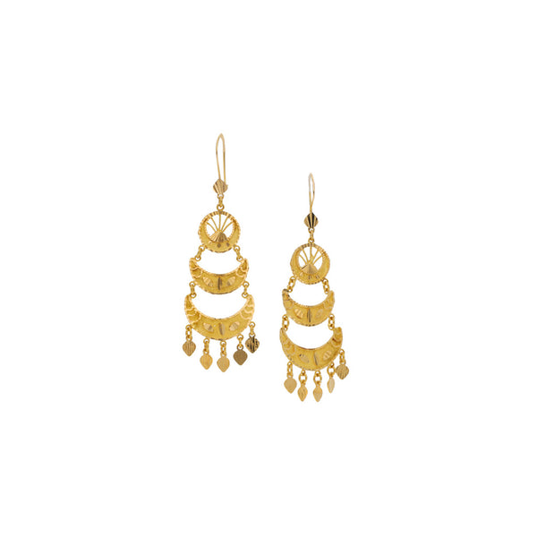 Aretes laminado en oro amarillo 21 kilates.