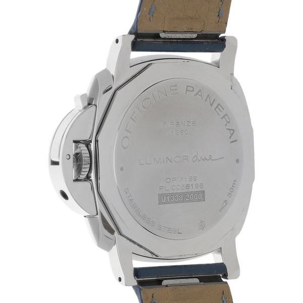 Reloj Panerai para caballero modelo Luminor Due.