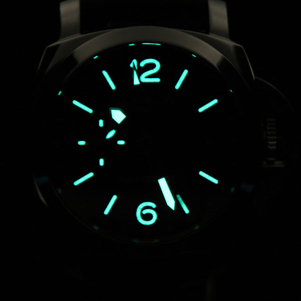 Reloj Panerai para caballero modelo Luminor GMT.