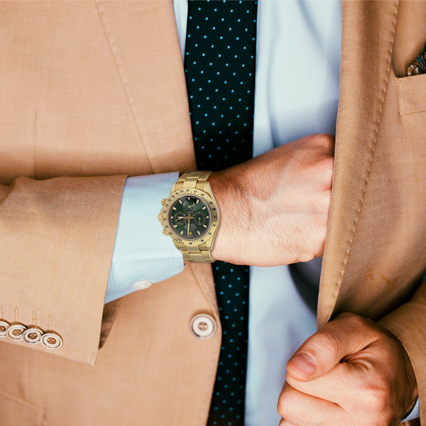 Reloj Rolex para caballero modelo Oyster Perpetual Cosmograph Daytona en oro amarillo 18 kilates.