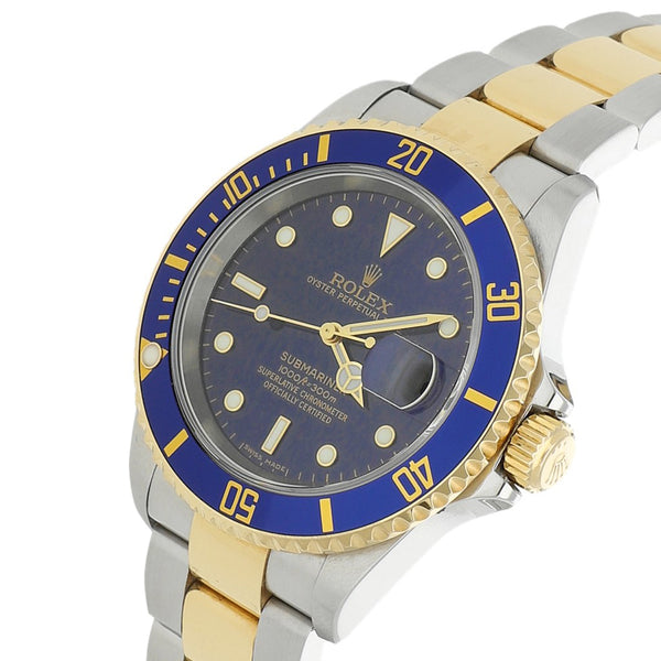 Reloj Rolex para caballero modelo Oyster Perpetual Date Submariner vistas oro amarillo 18 kilates.