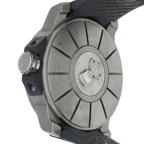 Reloj Corum para caballero modelo Admiral´s Cup Competition.