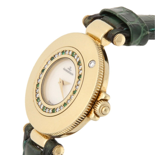 Reloj Jaeger Le Coultre para dama modelo Carnet de Rendez Vouz caja y broche en oro amarillo 18 kilates.