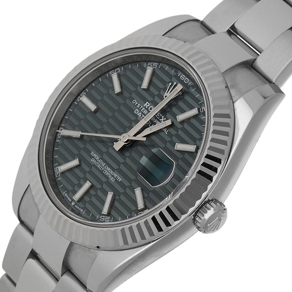 Reloj Rolex para caballero modelo Oyster Perpetual DateJust bisel en oro blanco 18 kilates.