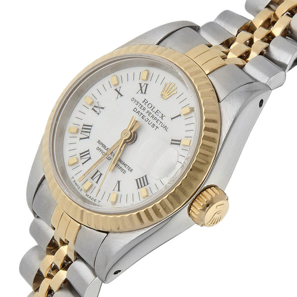 Reloj Rolex para dama modelo Oyster Perpetual DateJust vistas en oro amarillo 18 kilates.