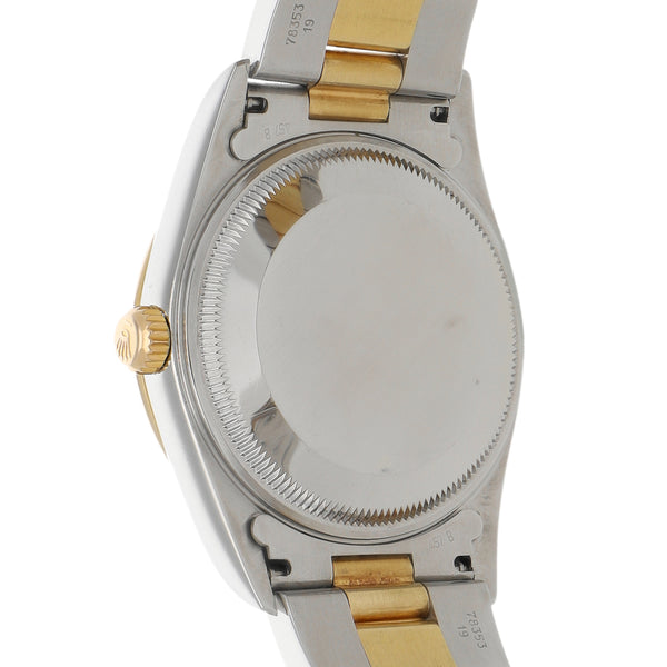 Reloj Rolex para caballero modelo Oyster Perpetual Date vistas en oro amarillo 18 kilates.