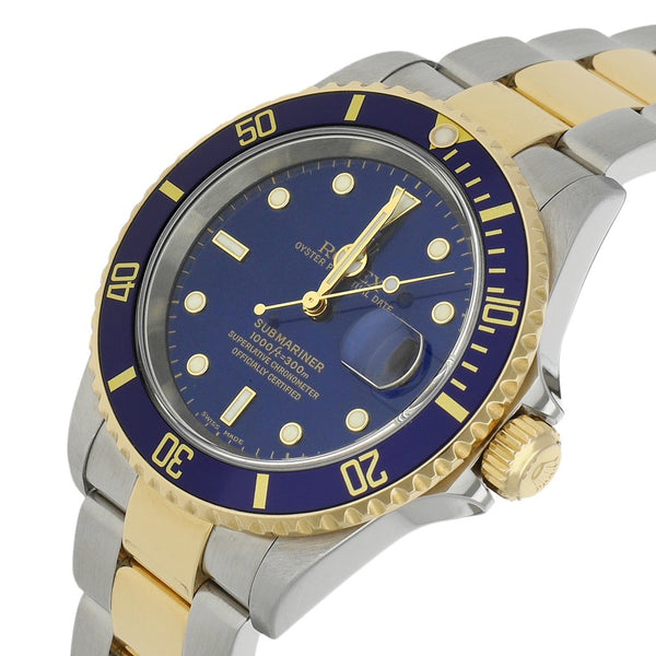 Reloj Rolex para caballero modelo Oyster Perpetual Date Submariner vistas oro amarillo 18 kilates.