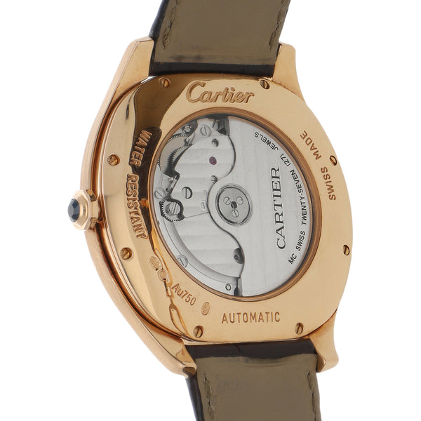 Reloj Cartier para caballero modelo Drive caja bisel y broche en oro rosa 18 kilates.